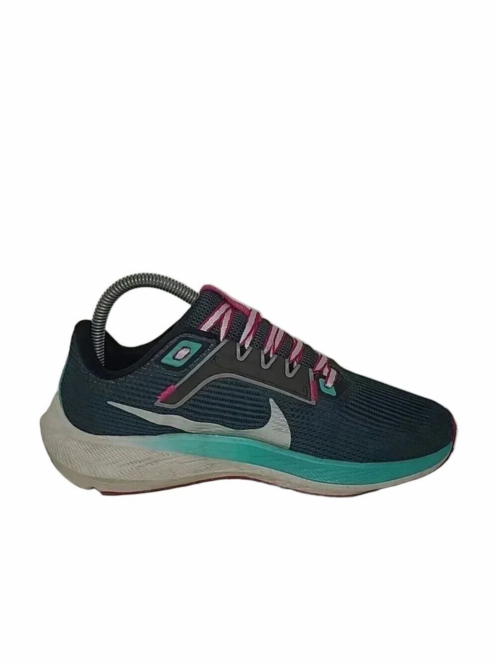 Nike Women's Athletic Shoes - Teal, Pink, and White